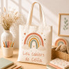 Sac à cahiers personnalisé Arc-en-ciel avec prénom – Tote bag école Tendance Cadeau - 1
