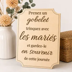 Panneau en Bois Personnalisé « Prenez un Gobelet, Trinquez avec… » – Plaque Gravée Tendance Cadeau - 1